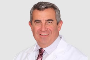 Dr. Carlos Núñez Mora