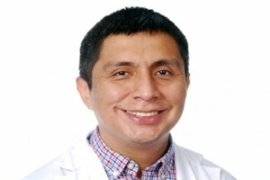 Dr. Christian José Prado Mendoza