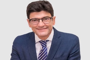 Dr. Pedro Pérez-Escariz Sánchez