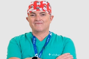 Mejores cirujanos torácicos - Dr. David Saldaña Garrido