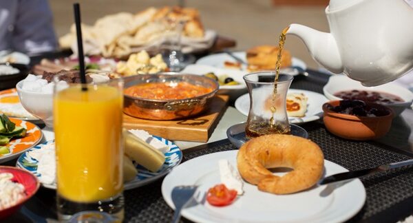 Restaurantes brunch - Buffet de uno de los mejores restaurantes brunch de Madrid para desayunar o tener un almuerzo gourmet