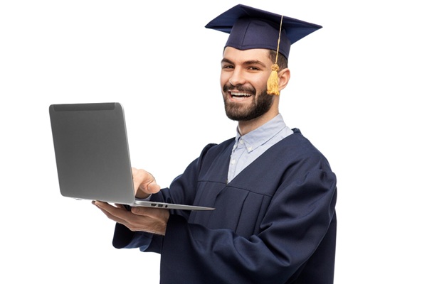 Carreras mejor pagadas - Estudiante graduado de Ingeniería Informática, una de las mejores carreras mejor pagadas en Madrid