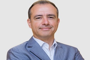Dr. Javier Arias Gallo