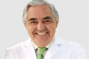 Cirujanos de rinoplastia - Dr. Antonio de la Fuente González