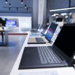 Tiendas de ordenadores - Tienda de computadoras con exhibición de varios ordenadores para comprar pc reconocida como una de las mejores tiendas de ordenadores de Madrid