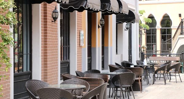 Cafés temáticos - Cafetería bonita que sirve café con encanto y posee el reconocimiento de los mejores cafés temáticos de Madrid