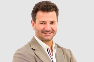 Periodoncistas - Dr. Eduardo de Lucas