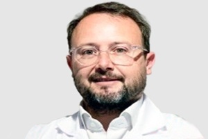 Radiólogos - Dr. Arturo Álvarez Luque