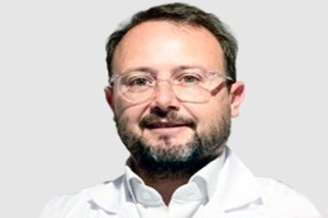 Radiólogos - Dr. Arturo Álvarez Luque