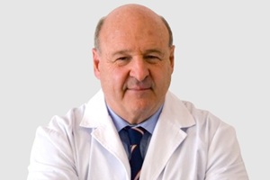 Reumatólogos - Dr. Luis Fernando Villa Alcázar