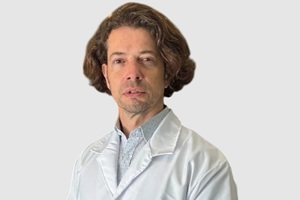 Reumatólogos - Dr. Javier Godo Brito