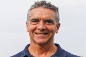 Dr. José López Chicharro